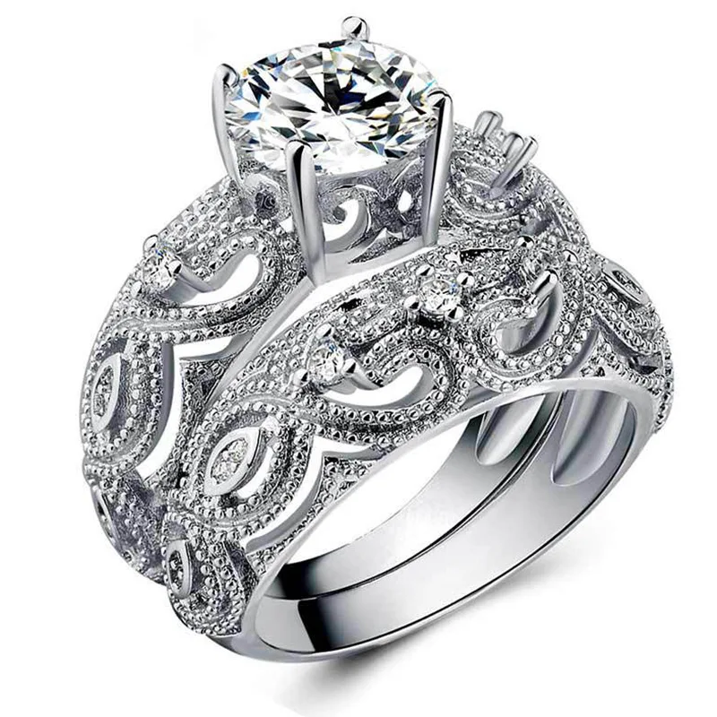 

Bettyue Fashion Hot Sale Hollow-out Flower Style White Ingenious Combination Ring For Lovers Gift Dainty Crystal Jewellry