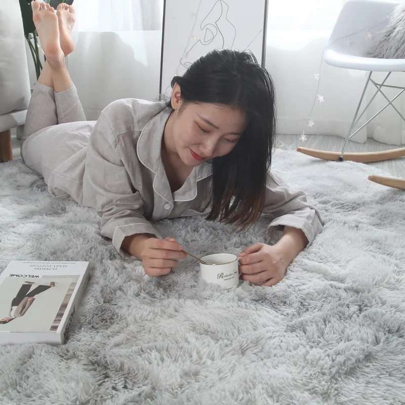 Модный ковер с длинными волосами в европейском стиле для спальни прикроватный