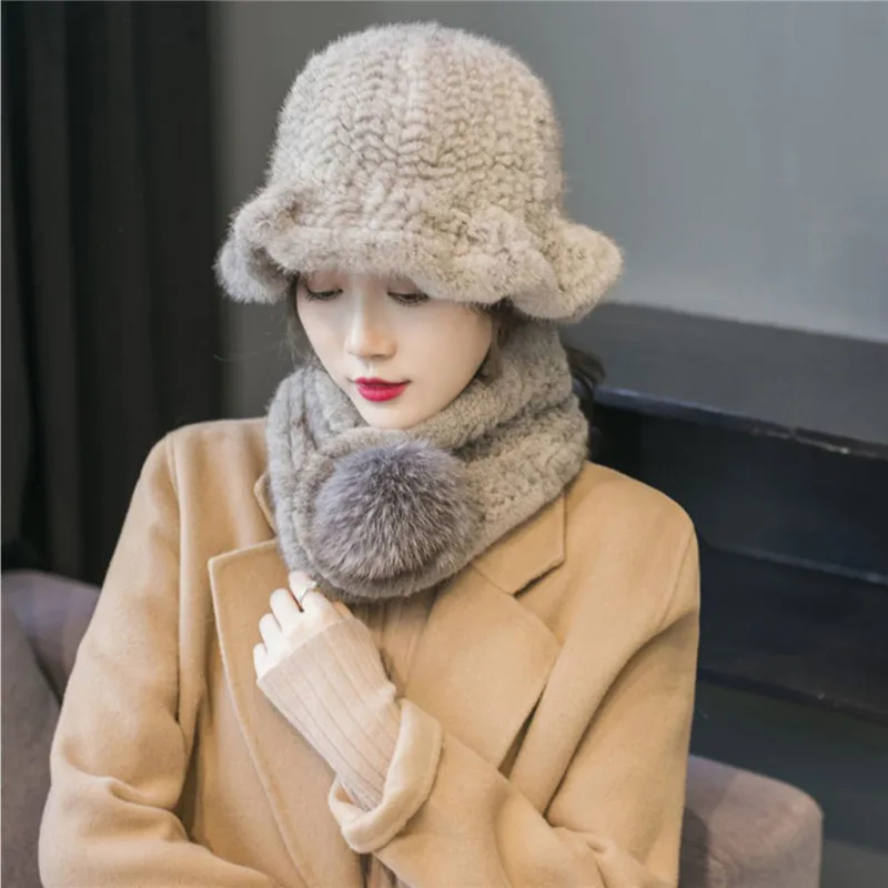 

2021 New High-End Version Of Imported Real Mink Fur Hat Scarf 2-Piece Set Mink Woven Female Fisherman Hat Big Eaves Winter