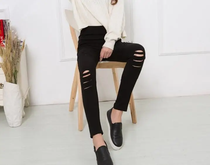 

New Style Women's High-Waisted Thin Summer Hole Skinny Ccropped Trousers