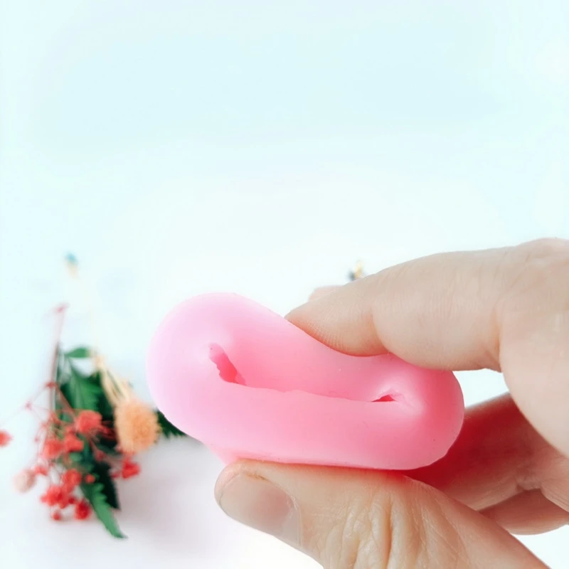 

Handmade 3D Gnome Keychain Resin Mold Lucky Dinosaur Gnome Decoration Pendant Silicone Resin Casting Mold Craft Tools