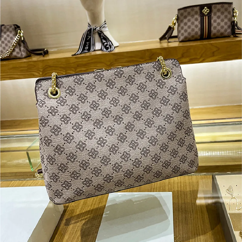 Luxury Designer 2021 New Fashion Retro Print Chain Underarm Bag High Quality Leather Crossbody Shoulder Bag Sac De Luxe Femme Cc