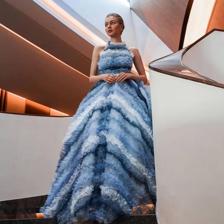 

Красочные платья для выпускного вечера с высокой горловиной, с лямкой на шее, без рукавов, в пол, изысканное официальное вечернее платье с оборками, Тюлевое бальное платье на заказ