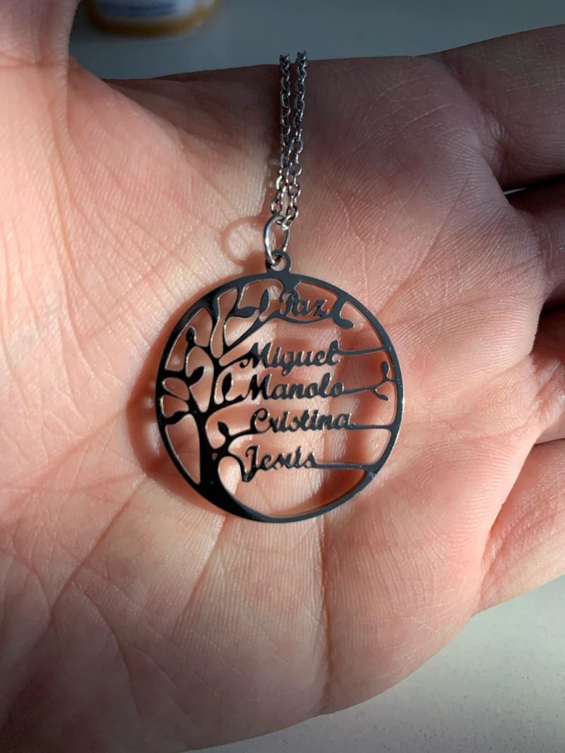 

Custom Customized Tree of Life Name Letter Stainless Steel Necklace Pendants Custom Personized Bijoux Femme Jewelry Choker