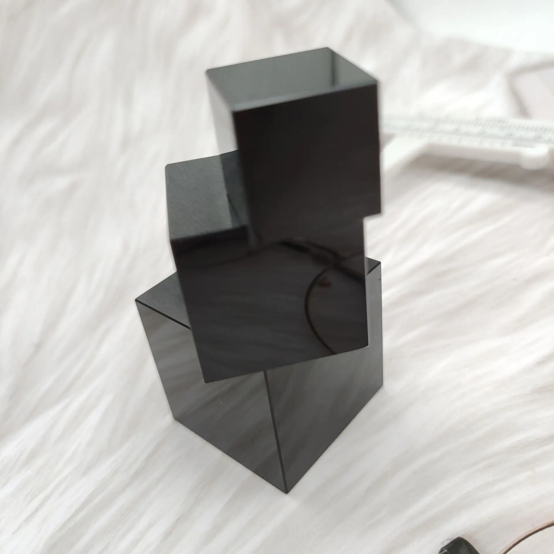 

1pcs natural obsidian quartz crystal cube stone healing crystal dispel negative energy gemstone cube Natural mineral