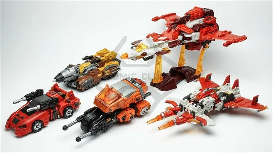 В наличии фигурка героя из комиксного клуба трансформер Warbotron Wb 03 Race Computron 5 в 1 |