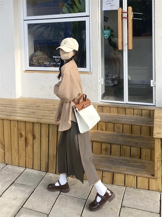 Женская рубашка-поло с длинным рукавом и высокой талией |