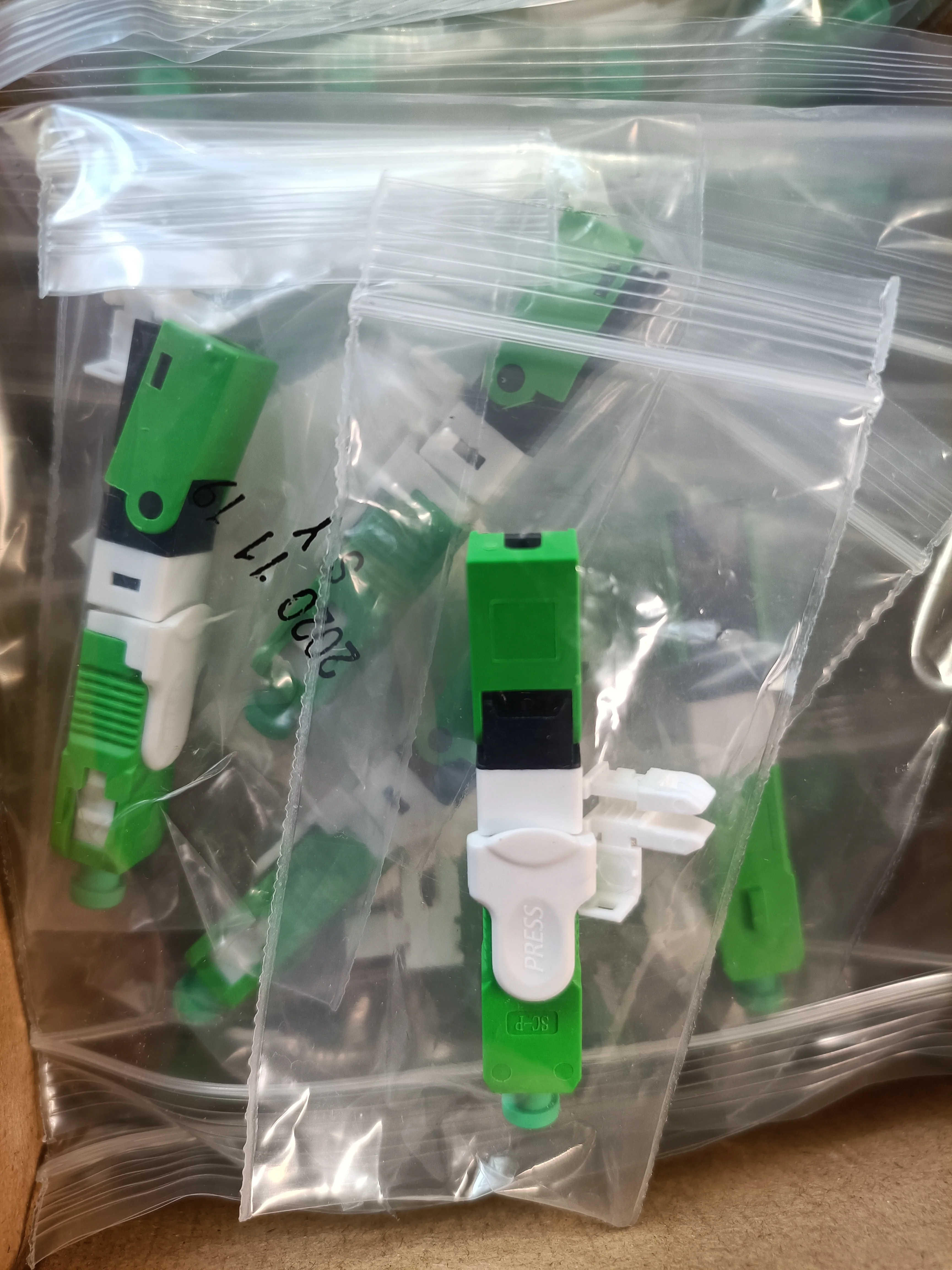 UNIKIT 50/100/200 шт./упаковка FTTH ESC250D APC Одномодовый волоконно-оптический разъем SC для
