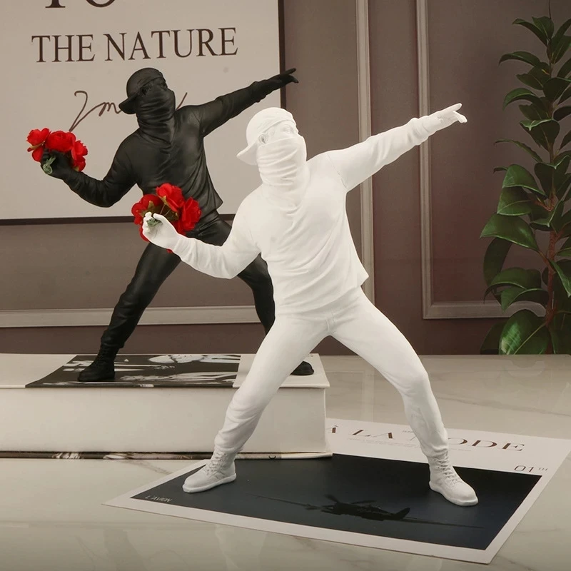 Estatua de resina 2022, decoraciones navide&ntilde;as, esculturas de resina, lanzador de flores Banksy, estatua moderna para habitaci&oacute;n, adornos para el hogar, estatuilla-3