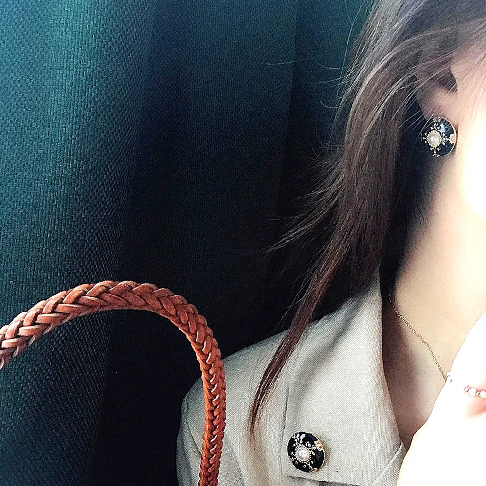 

Trendy Vintage Button Enamel Pearl Glitter Rhinestones Round Stud Earrings for Women Girls Travel Jewelry