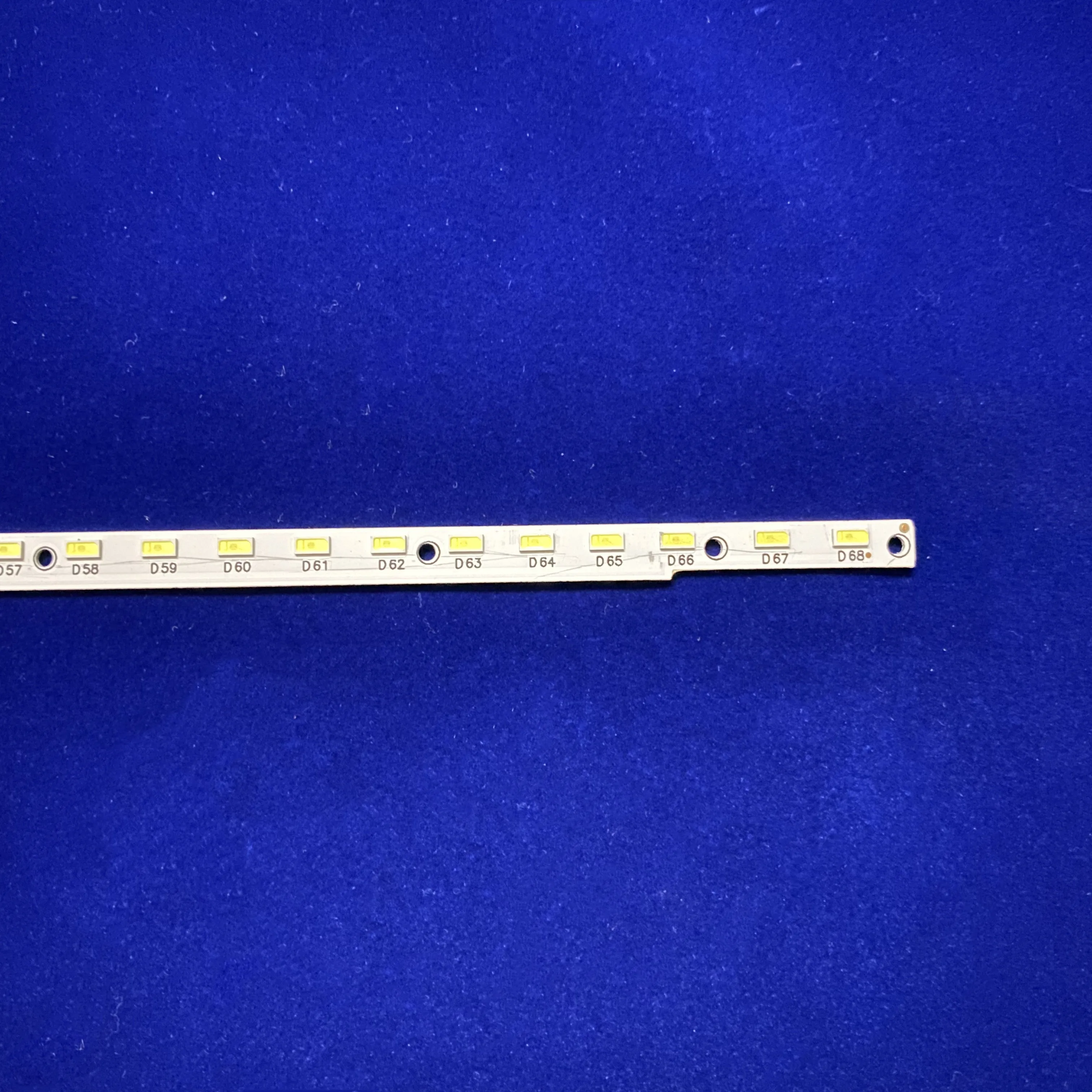 Новинка 3 шт. 68 светодиодный 620 мм светильник для светодиодной ленты V500H1 LE6 TREM7