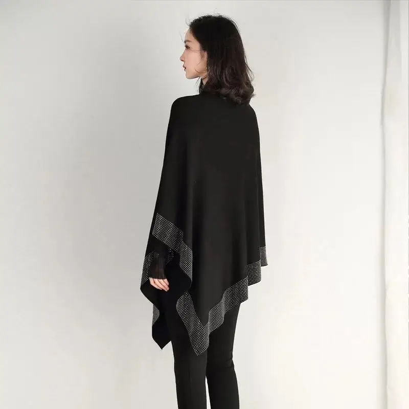 2021 Spring Autumn New Diamond High Quality Soild Knitted Retro Cape Coat Loose Bat Sleeve Sweater Temperament Women Poncho |