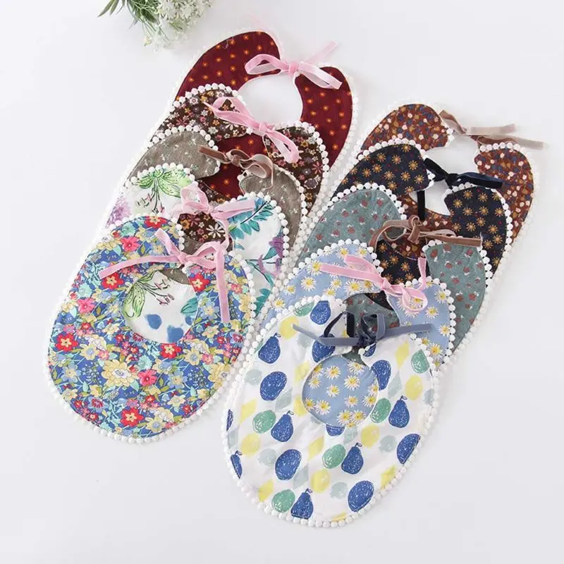 

Fashion Newborn Baby Bibs Washable Kids Girls And Boys Cotton Triangle Children Feeding Accessories