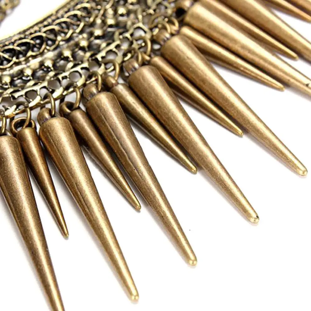 

70% Hot Sell Women Punk Exaggeration Retro Choker Rivet Tassel Pendant Short Chain Necklace