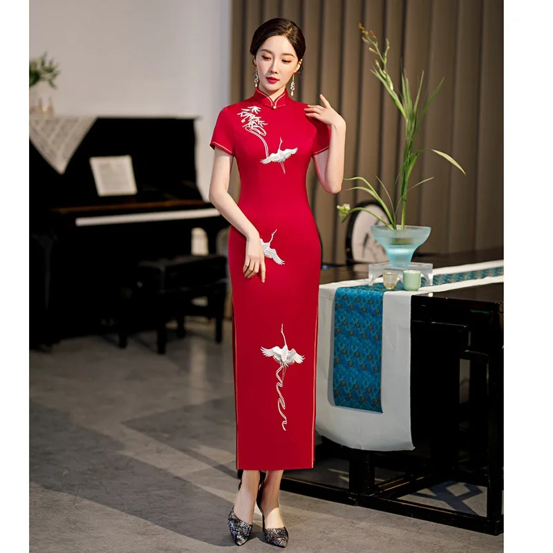 

Длинное китайское женское классическое атласное платье с рисунком журавлей, привлекательное тонкое новое вечернее платье с вышивкой, Qipao, п...