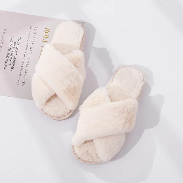 

Winter Women House Slippers Faux Fur Fashion Warm Shoes Woman Slip on Flats Female Slides Black Pink Cozy Home Furry Slippers