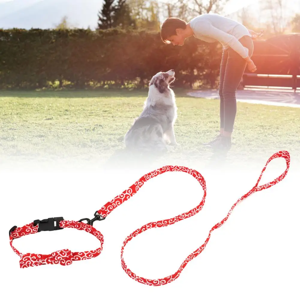 

dog cat Collar/traction rope set With Bow decoration Outdoor pet print leash Walk dog cat safe Anti-strangle traction rope leash