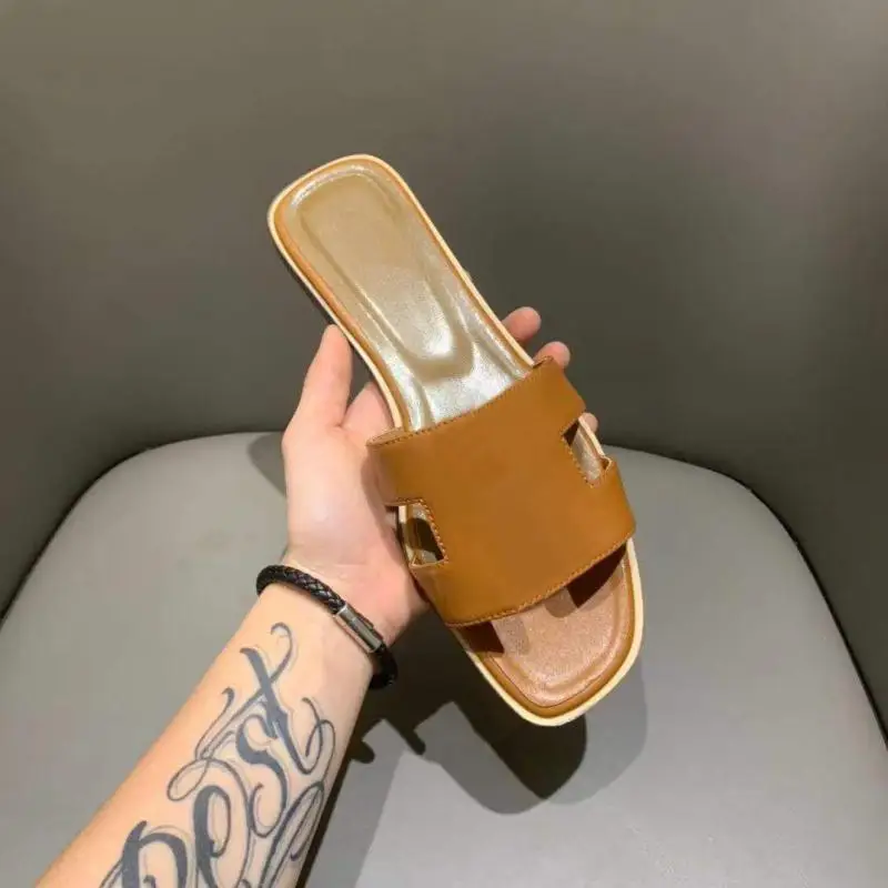 Летние новые модные Универсальные сандалии высокого качества тапочки для женщин