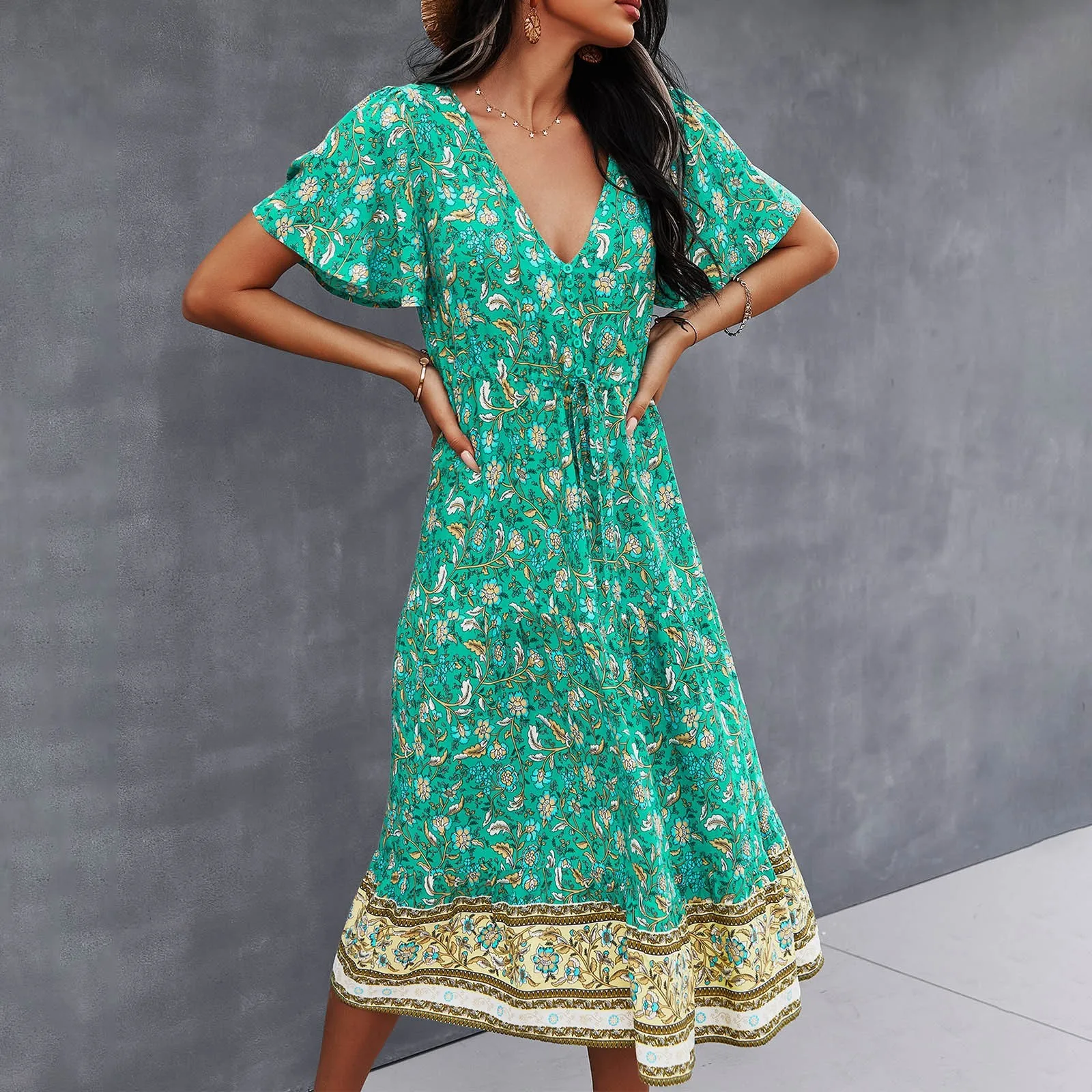 Женское платье с цветочным ромбовидным принтом в свободном стиле, модное пляжное платье с темпераментом, подходит для повседневной жизни, вечеринок, пляжного отдыха и т. д.