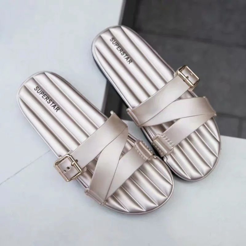 

Slippers women's summer fashion wear 2021 new lovers fashion
