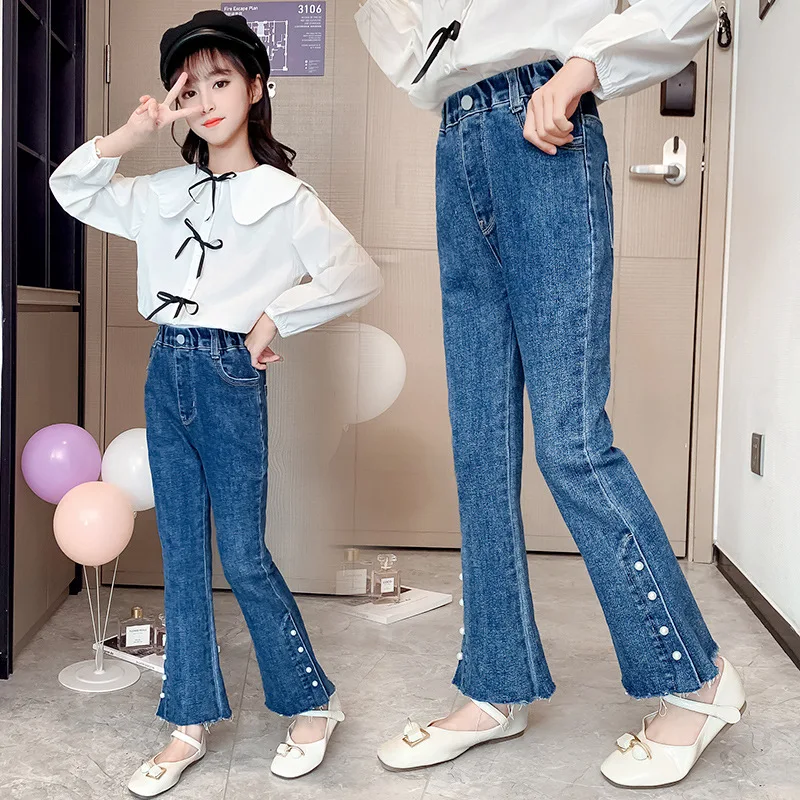

Детские джинсовые брюки, демисезонная детская одежда, корейские модные джинсы-клеш с жемчугом, брюки с эластичным поясом для девочек-подрос...