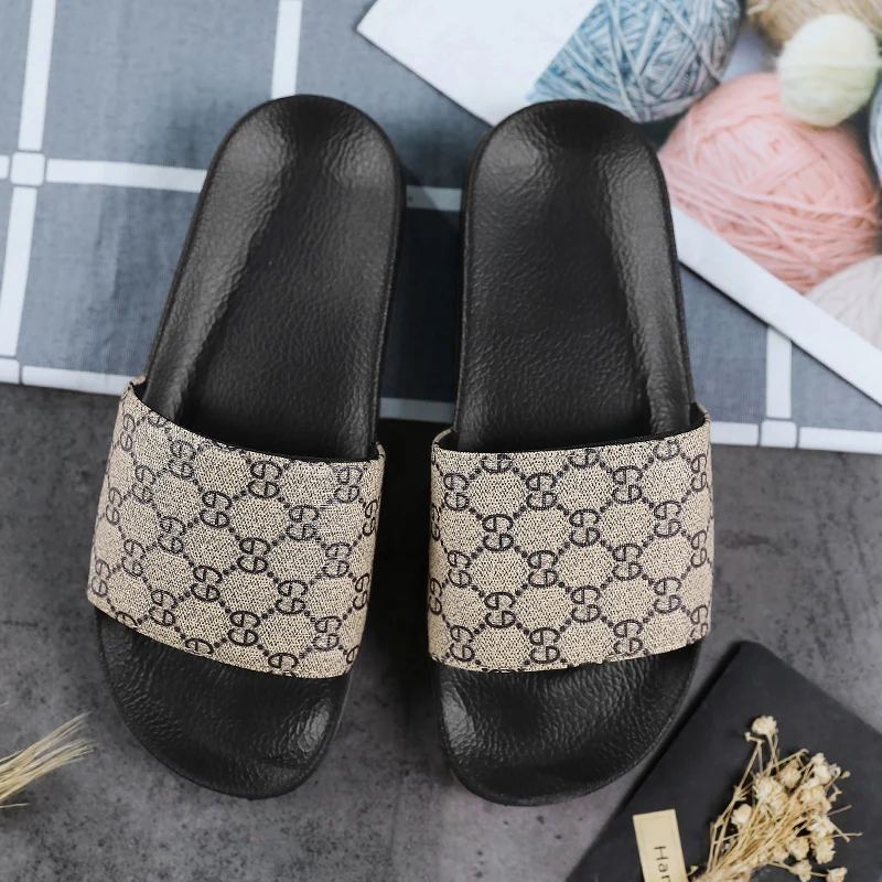 

2020 Men's Summer Sandals Original Leather Comfortable Slip-on Casual Sandals Fashion Men Slippers Zapatillas Hombre Size 38-46