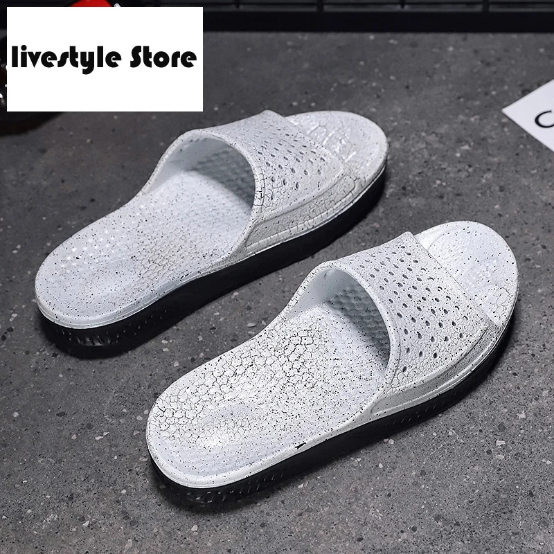 

Men Slippers Summer Flats Summer Man Shoes Breathable Beach Slippers Male Genuine Leather Flip Flops Mens Slippers Plus Size 50
