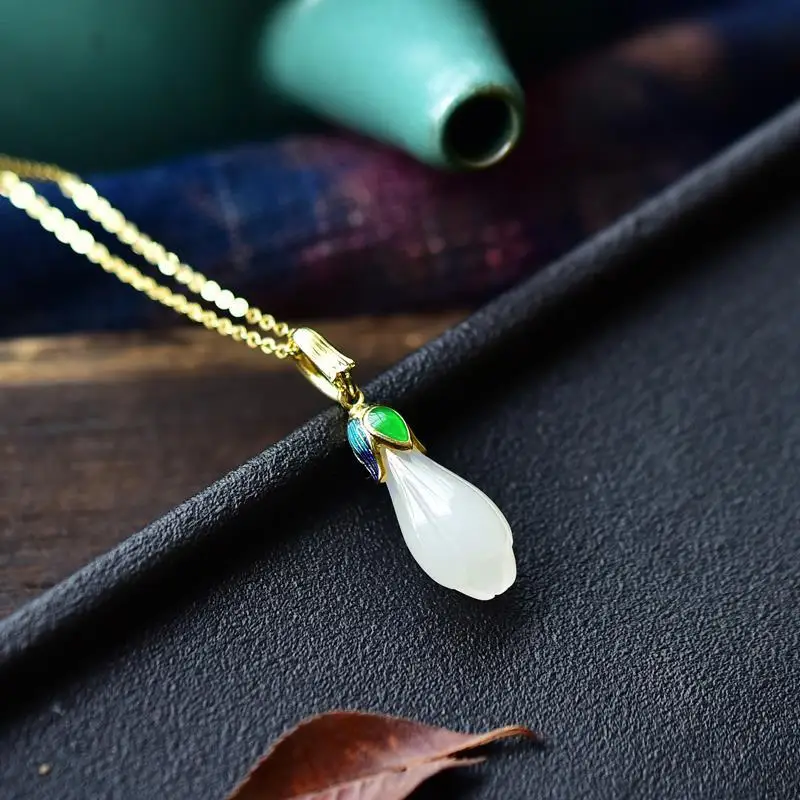 

S925 Silver Hetian Jade Magnolia Necklace Female Pendant Antique Pendant Retro Simple Cloisonne Jade Clavicle Chain