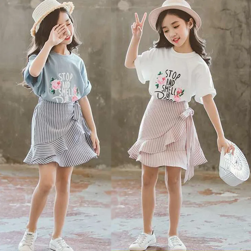 

Girls Clothing Set Children Clothes 2020 Summer T-Shirt + Plaid Skirts 2 Pcs Suit Kids Sets For Girl 4 6 8 10 12 14 Y Mother