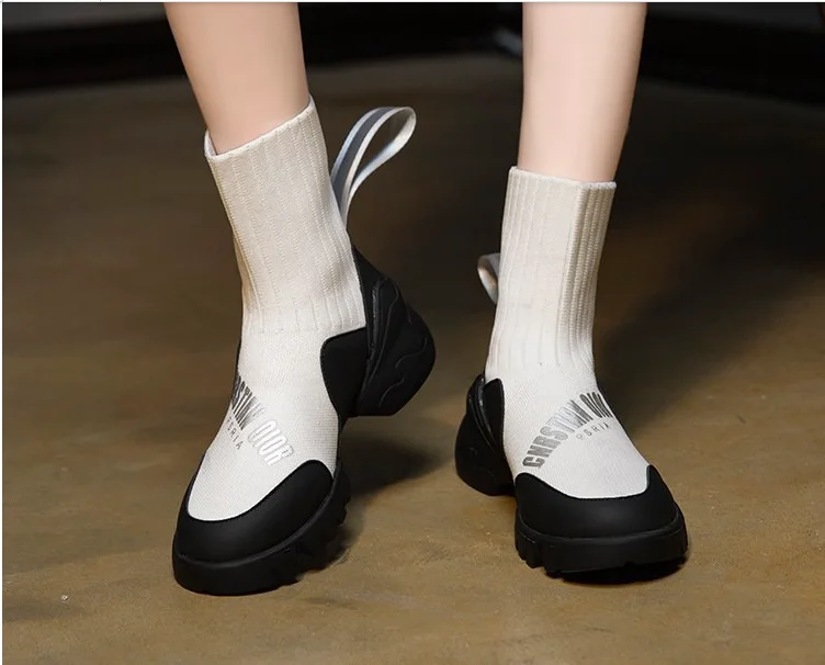 

High-top women shoes 2021 new thick-soled socks shoes femmes chaussures high explosive sneakers women boots