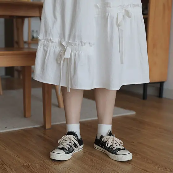 

Japanese little fresh and versatile high waist white A-line skirt for female students