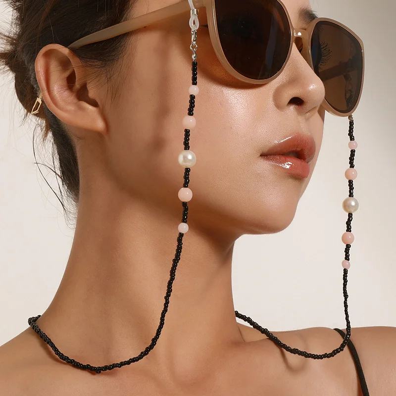

Pink Acrylic Pearls Round Beaded Glasses Mask Lanyard Chains for Women Anti-Lost Eyeglass Chains Eyewear Cord Holder Neck Straps