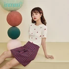 Летняя трикотажная футболка с круглым вырезом, вышивкой клубники, оборками и манжетами, милый стильный женский топ с короткими рукавами