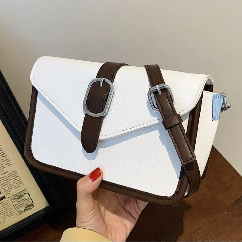 

Small Square Bag College Style Simple Clamshell Female Bag Litchi Pattern Stitching One-shoulder Messenger Bag 2021