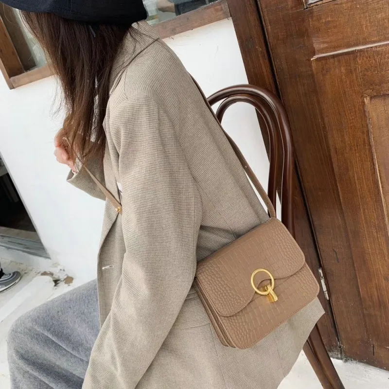 

Women Small Flap Bag Genuine Leather Casual Handbag Crossbody Bags Vintage Lattice Messenger Bag Fashion Cowhide Shoulder Bags