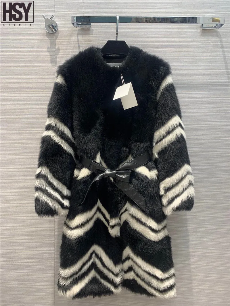 【HSY】2019 Осень Зима Женское роскошное черно-белое контрастное цветное волнистое