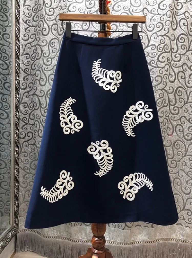 

High Quality Skirts 2020 Spring Fashion Skirt Women Appliques Embroidery Mid-Calf Length A-Line Apricot Dark Blue Skirt Female