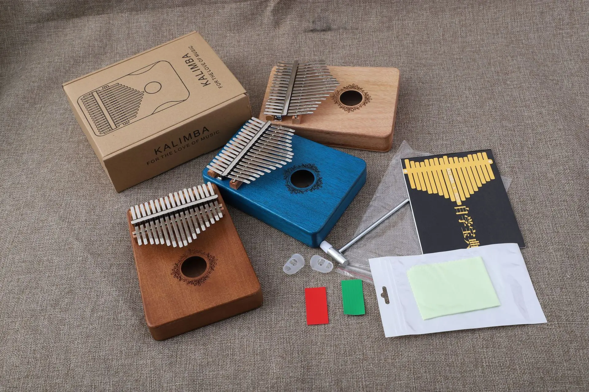 

High Quality 17 Keys Kalimba Thumb Piano Wood Mbira Body Musical Instruments With Learning Book Kalimba Piano Christmas Gift