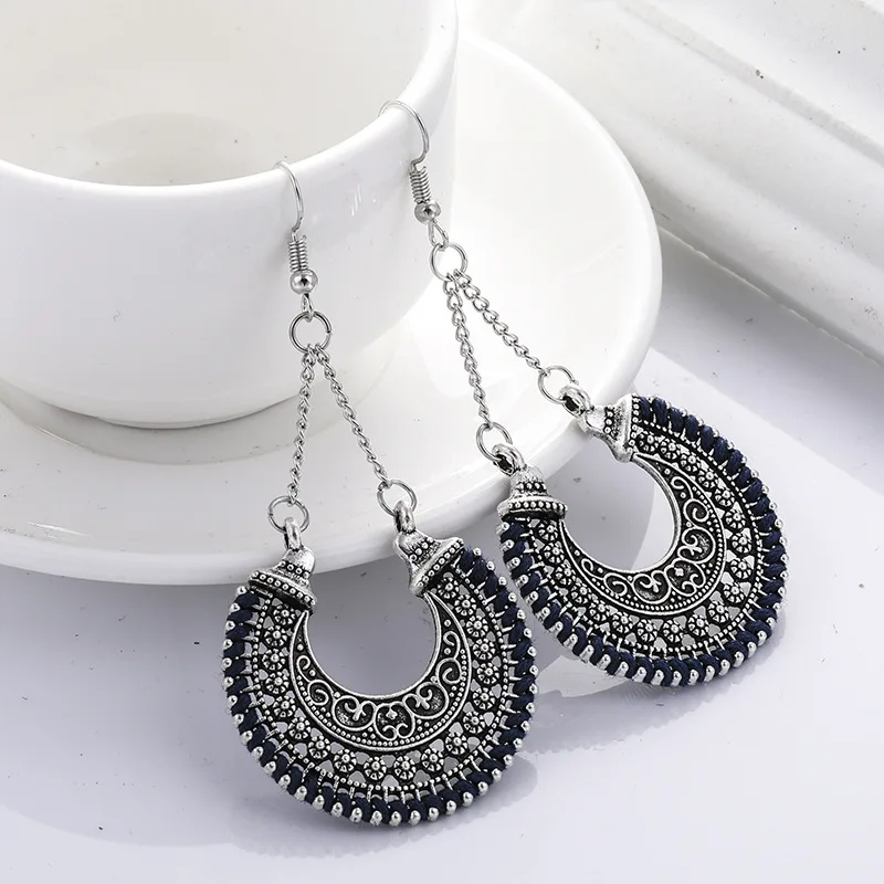 

Qiongfu earring 2021 Retro exaggerated fashion brand long earrings hollow metal carved fan-shaped earrings earrings wholesale