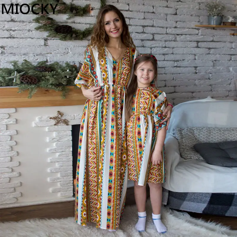 Autumn Mom and Daughter Dress Half Sleeve V-neck Vintage Print Long Dress Mommy and me clothes Matching Outfits E0264