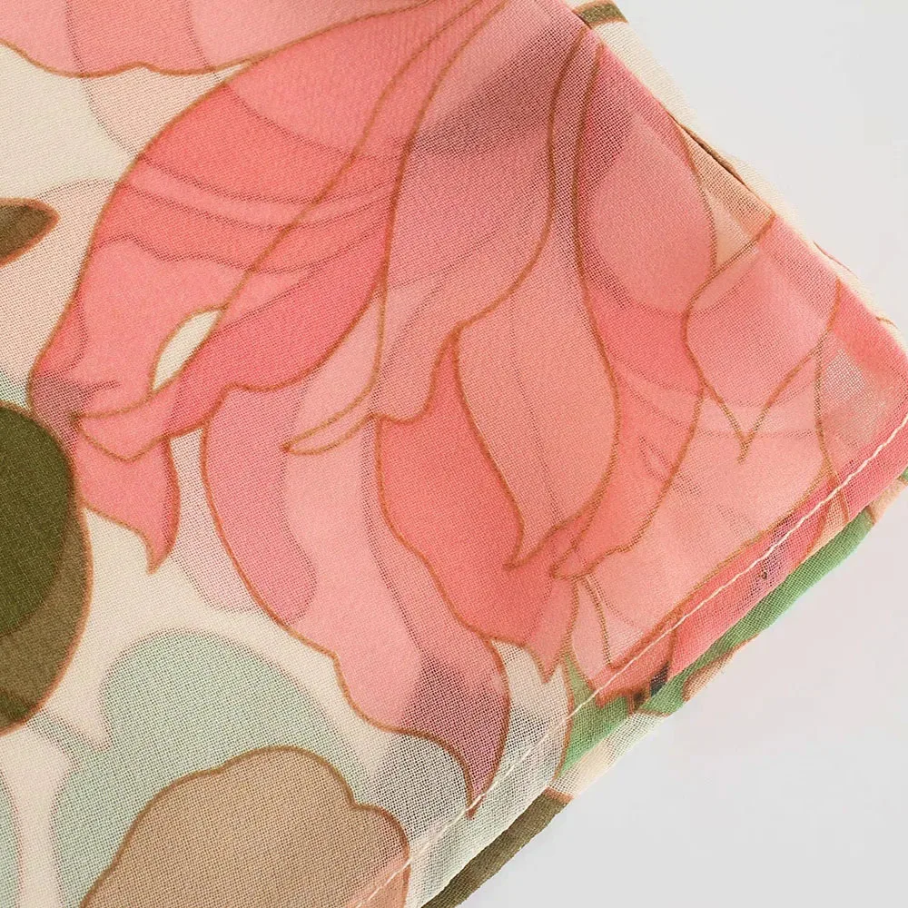 

2021 Za Women Summer New Fashion Floral Print Loose Blouses Vintage Long Sleeve Button-up Female Shirts Blusas Chic Tops