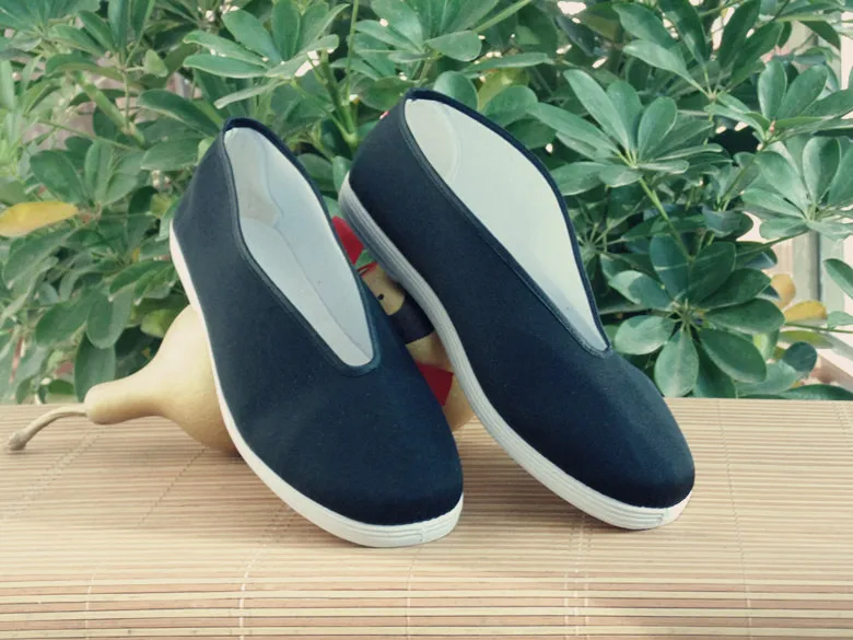 

Canvas generation of antique men's opera shoes old cloth shoes film drama single shoes