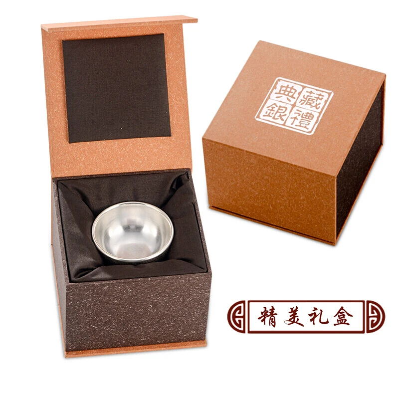 

Silver tea cup, sterling silver 999 tasting cup, ceramic master cup, silver cup, silver weighing about 23 grams