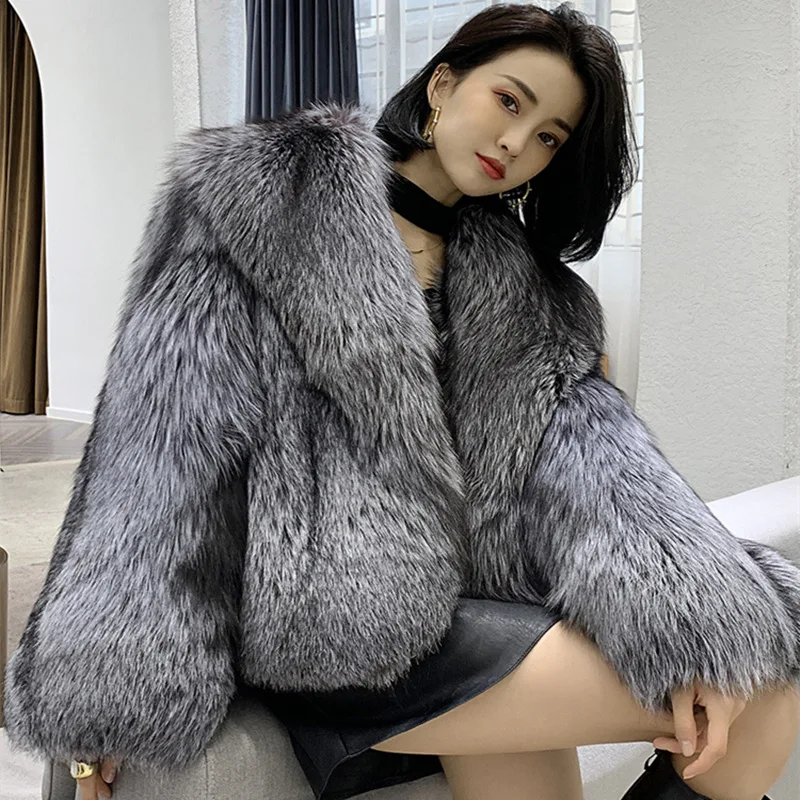 

2021 Autumn And Winter New Imitation Fox Fur Grass Coat Female Short Fashion Furrt Young Plush Silver Fox Fur Coat Elegant Femme