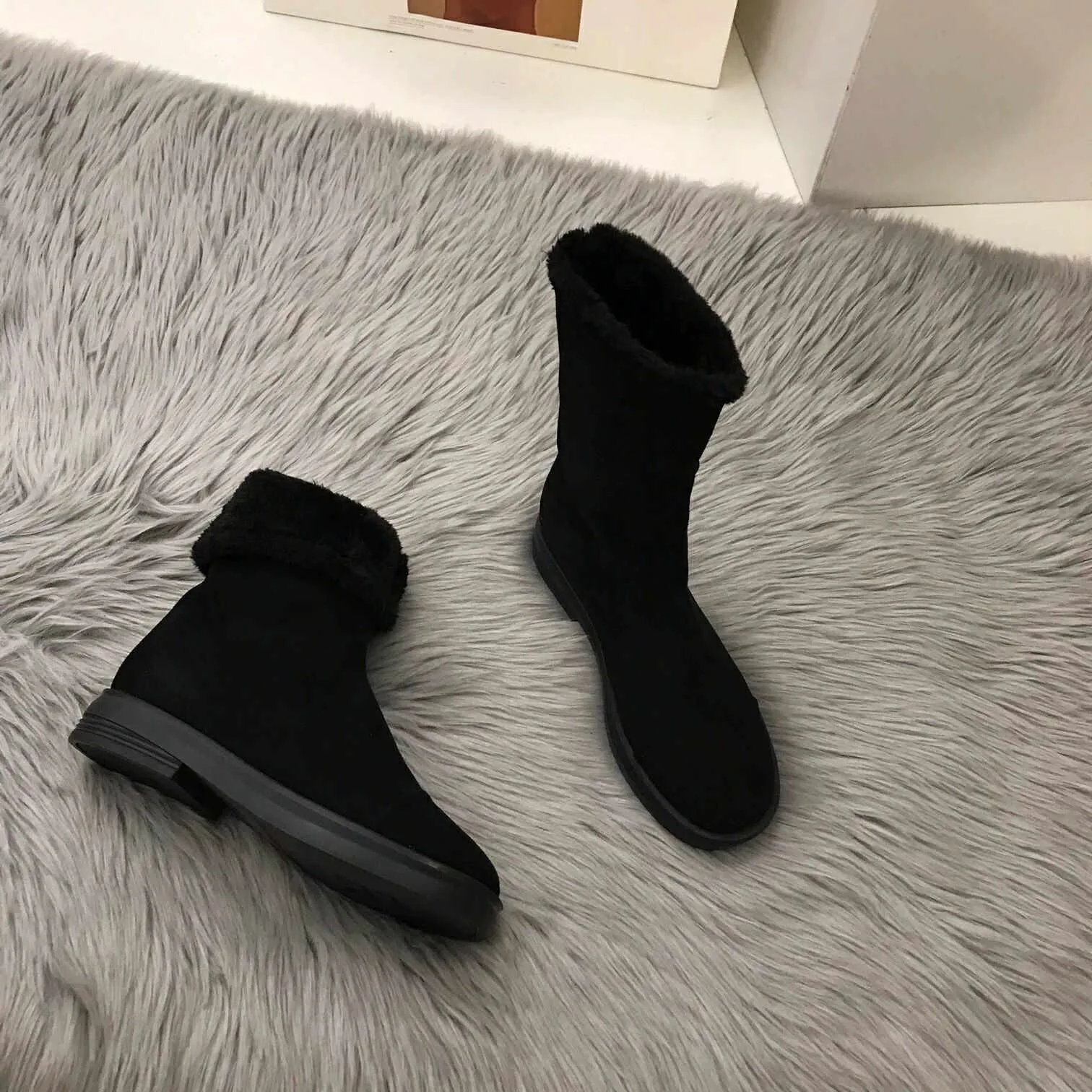 2021 new women's winter boots long plus velvet boots women's high heels fashion wool snow boots women