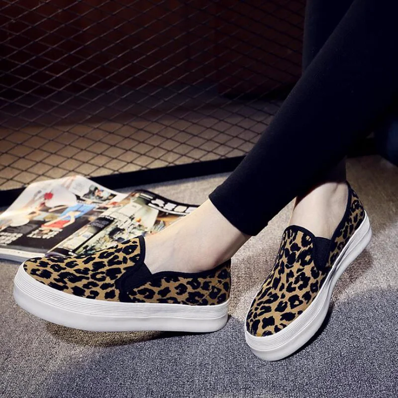 Женские кроссовки с круглым носком леопардовые парусиновые туфли