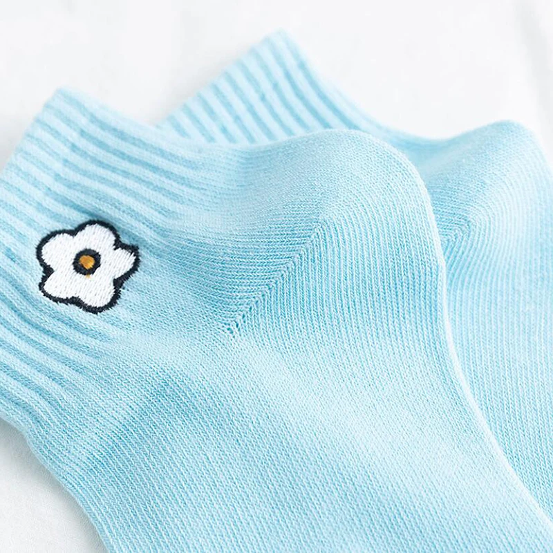 

2021 New Spring Fashion Socks Woman 1 Pair Ankle Girls Cotton Color Novelty Women Fashion Cute Harajuku Casual Funny Sock Autumn