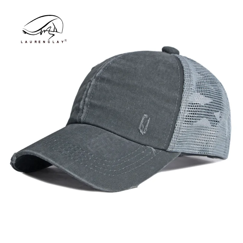 

Hat Korean fashion cap female sunscreen sun hat Beach Hat casual baseball hat male