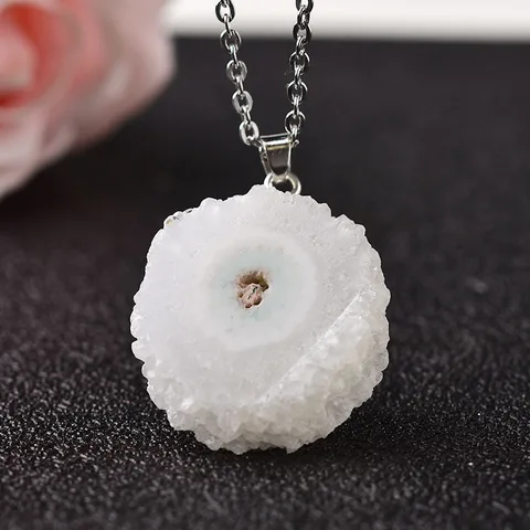 Подвеска из натурального белого агата с цветком, ожерелье с кристаллом, лечебный камень, минеральное ювелирное изделие, подарок для женщин