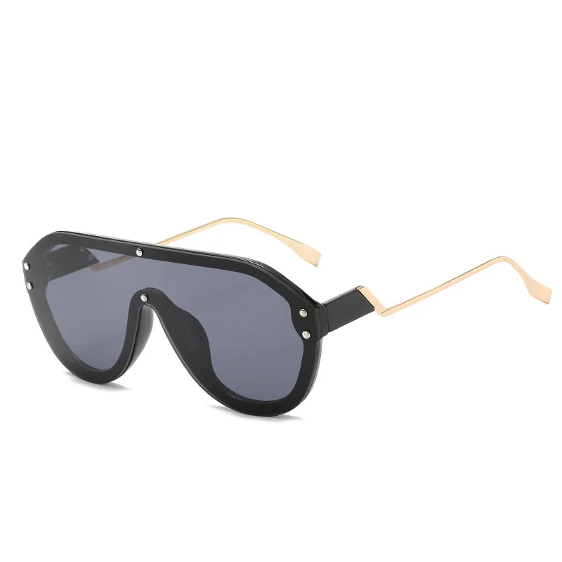

2020 new one-piece sunglasses Fashion Women's Sunglasses with meter set large frame